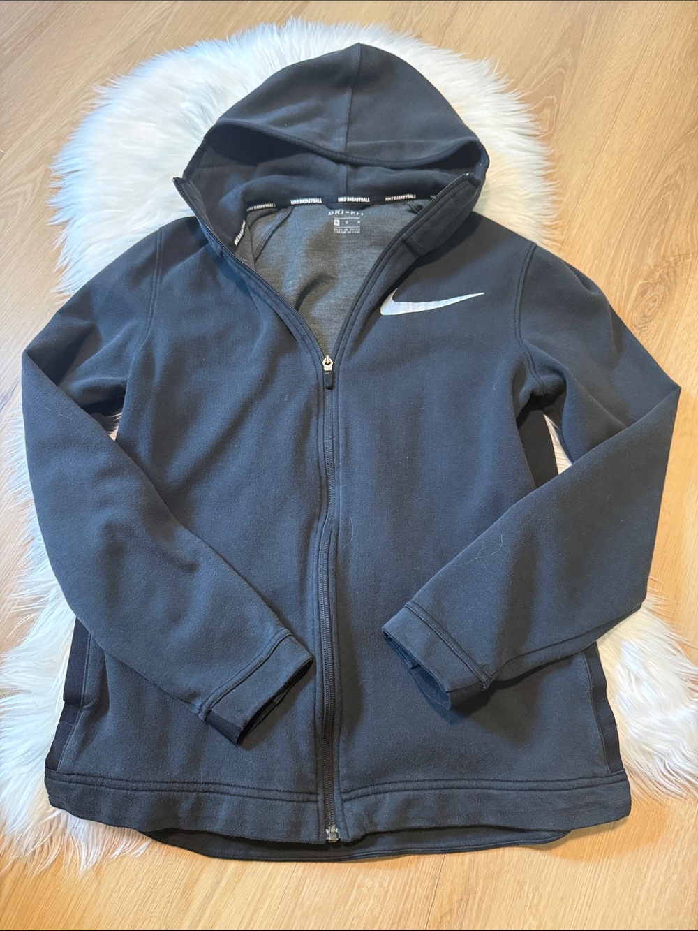 Nike Black and Gray Dri-FIT Hooded Basketball Pullover